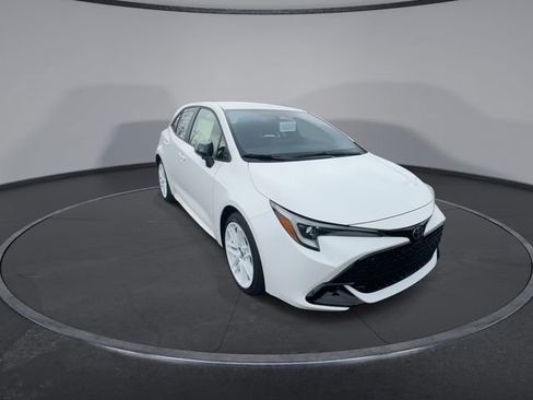 New 2026 Toyota Corolla SE image 3