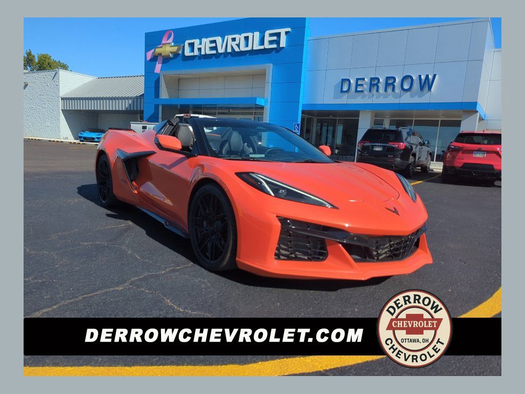 Used 2025 Chevrolet Corvette Z06 RWD image 1