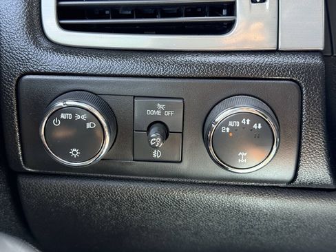 Used 2013 Chevrolet Silverado 1500 LTZ w/ LTZ Plus Package AWD/4WD image 24