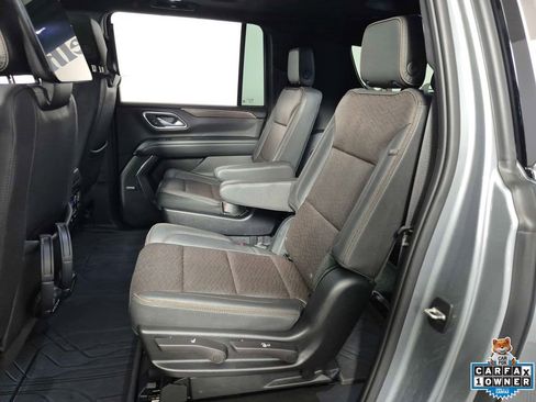 Certified 2023 Chevrolet Suburban High Country AWD/4WD image 23