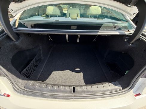 Used 2021 BMW 330i Sedan w/ M Sport Package RWD image 19