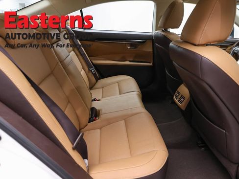 Used 2017 Lexus ES 350 w/ Navigation System Package FWD image 27