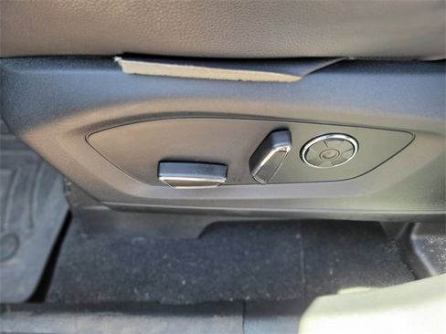 Certified 2020 Ford Explorer ST w/ Premium Technology Package image 18