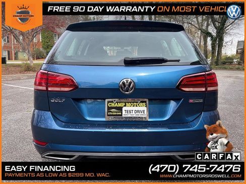 Used 2019 Volkswagen Golf S image 9