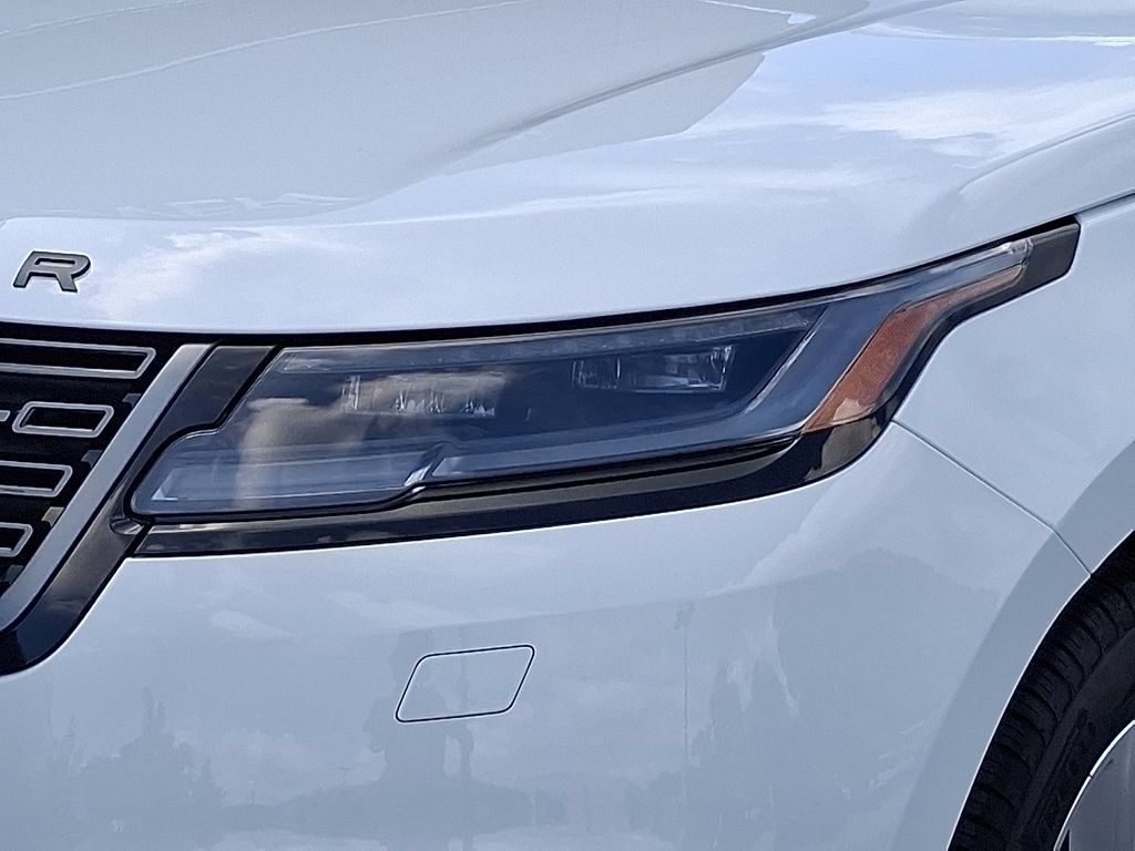 Certified 2026 Land Rover Range Rover Velar S AWD/4WD image 9