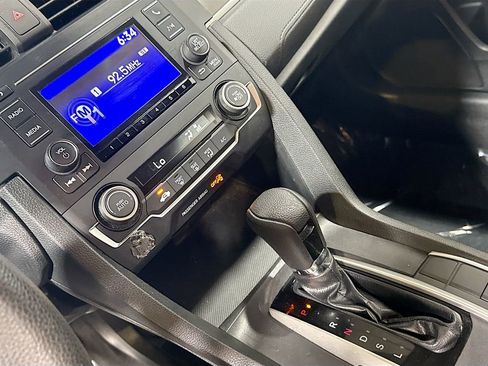 Used 2019 Honda Civic LX image 24