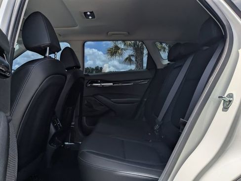 Certified 2024 Kia Seltos EX AWD/4WD image 16