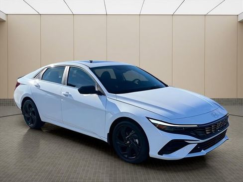 New 2026 Hyundai Elantra SEL Sport w/ Cargo Package image 2