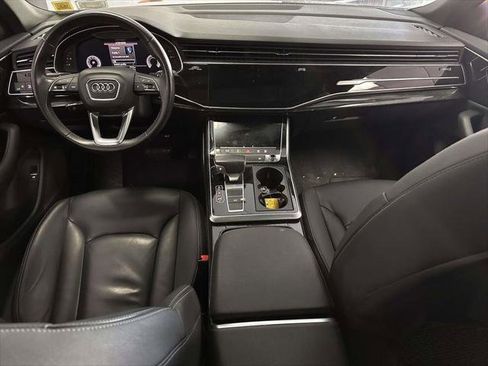 Used 2019 Audi Q8 Premium w/ Convenience Package image 13