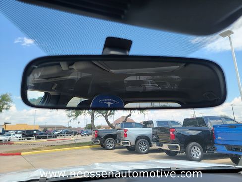 Used 2024 Mitsubishi Outlander ES image 27