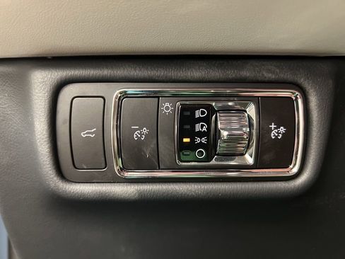 New 2026 Lincoln Aviator AWD image 23