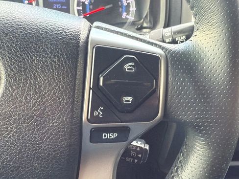 Used 2017 Toyota 4Runner Limited image 11