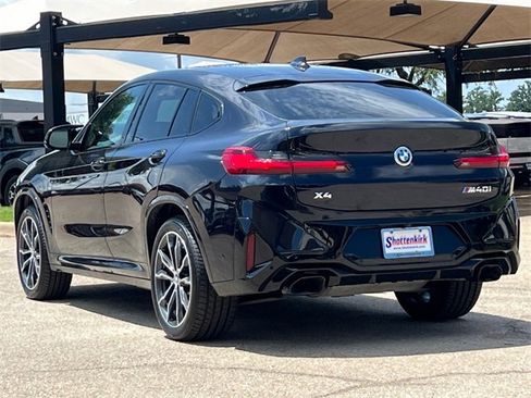 Used 2023 BMW X4 M40i w/ Parking Assistance Package image 9