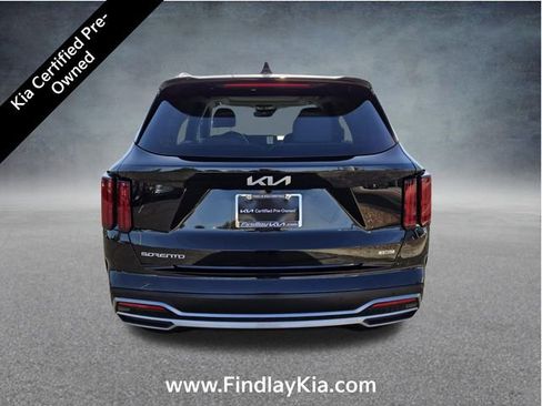 Certified 2023 Kia Sorento SX Prestige w/ Panoramic Sunroof Package image 8