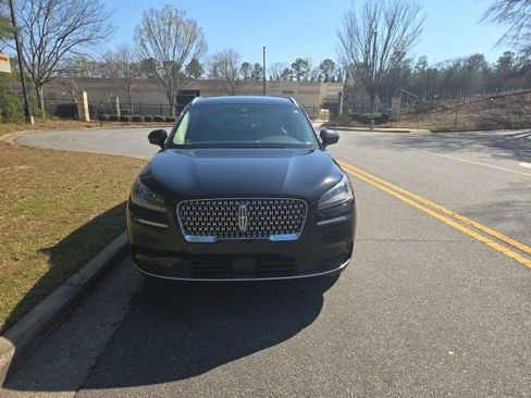 Used 2022 Lincoln Corsair FWD image 2