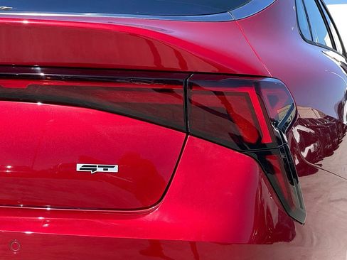 New 2026 Kia K5 GT FWD image 4
