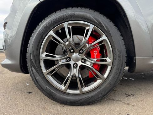 Used 2012 Jeep Grand Cherokee SRT8 w/ Luxury Group II image 13