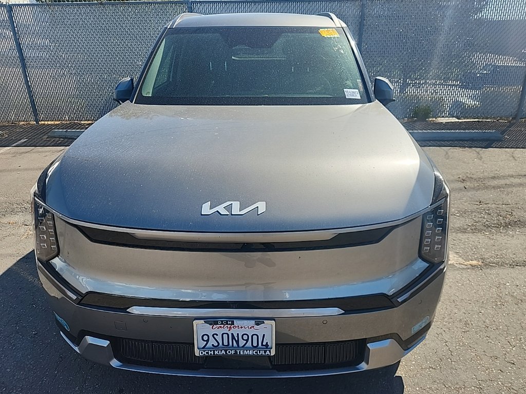 Certified 2024 Kia EV9 Land AWD/4WD image 2
