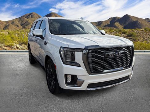 Certified 2024 GMC Yukon Denali Ultimate AWD/4WD image 6