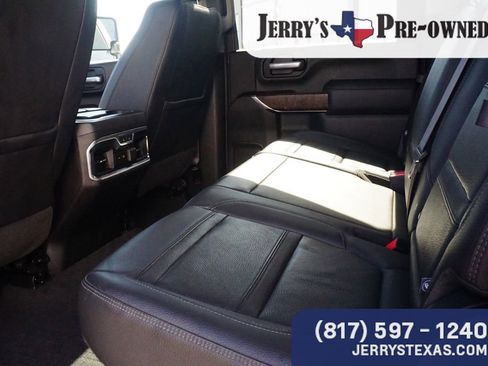 Used 2020 GMC Sierra 3500 Denali w/ Denali Ultimate Package image 21