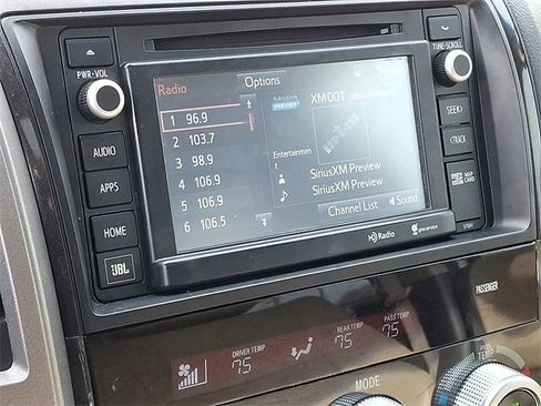 Used 2014 Toyota Sequoia Platinum image 16