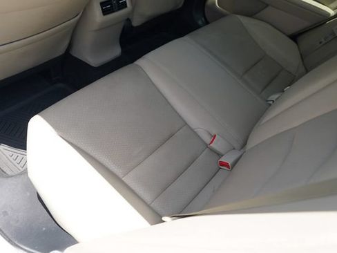 Used 2015 Honda Accord Touring image 14