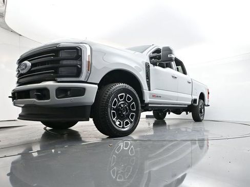 New 2026 Ford F250 Platinum AWD/4WD image 28