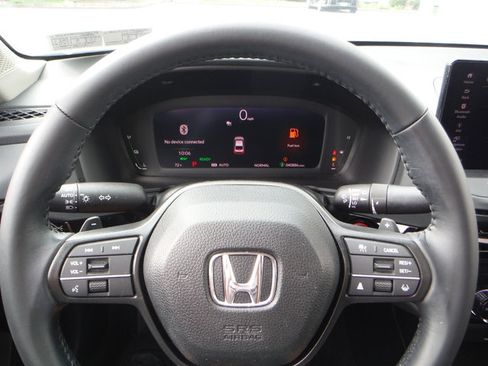 Used 2023 Honda Accord EX-L image 32