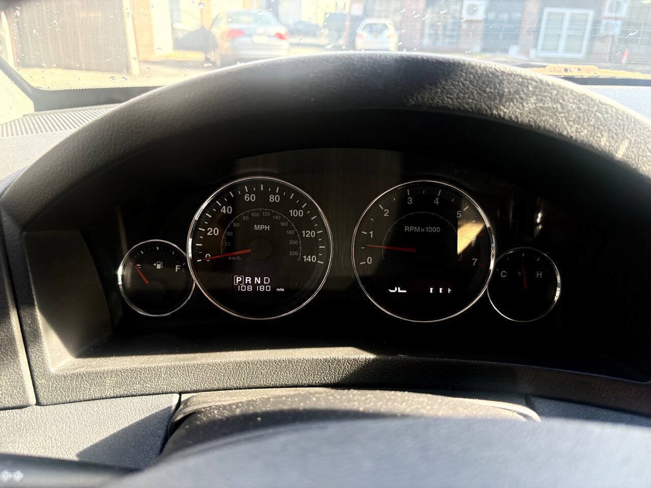 Used 2010 Jeep Grand Cherokee Laredo AWD/4WD image 30