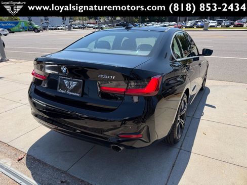 Used 2020 BMW 330i Sedan w/ Driving Assistance Package RWD image 7