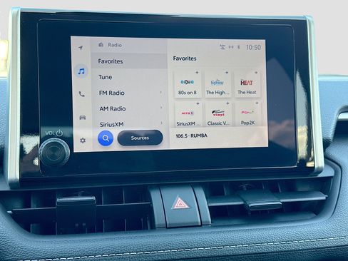 Used 2024 Toyota RAV4 XLE image 30