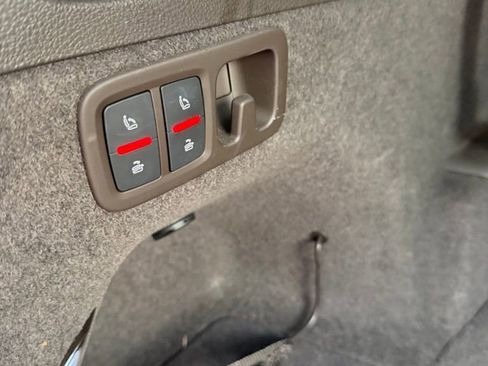 Used 2017 Audi Q7 3.0T Premium Plus image 8