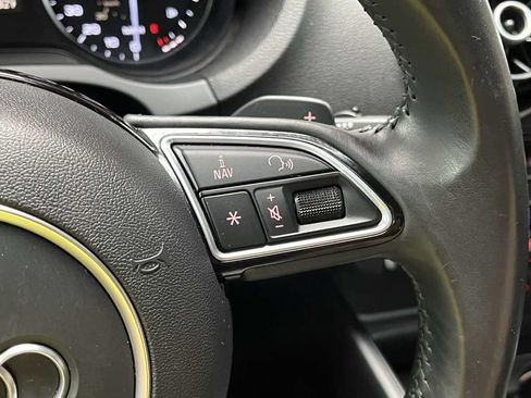 Used 2016 Audi A3 e-tron Premium Plus w/ Premium Plus Package FWD image 13