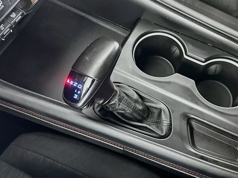 Used 2025 Dodge Durango GT AWD/4WD image 25