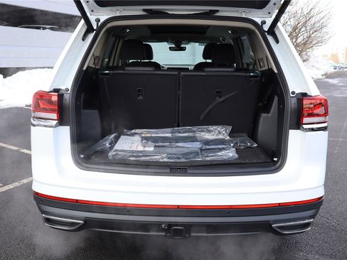 New 2026 Volkswagen Atlas SE image 5