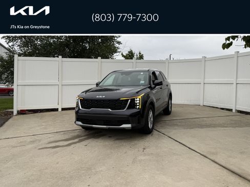 New 2025 Kia Sorento LX image 1