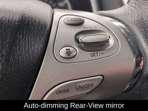 Used 2018 Nissan Murano Platinum AWD/4WD image 17