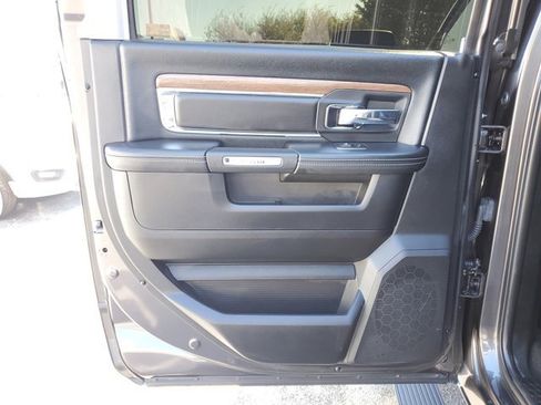 Used 2017 RAM 2500 Laramie w/ Sport Appearance Group image 13