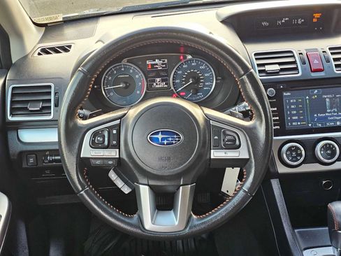 Used 2017 Subaru Crosstrek 2.0i Premium image 19