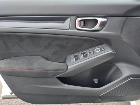 Used 2025 Honda Civic Type R image 33