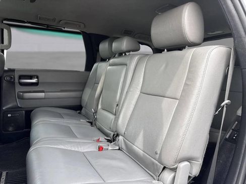 Used 2013 Toyota Sequoia Limited AWD/4WD image 36