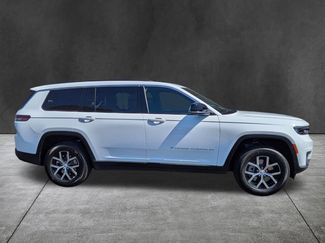New 2025 Jeep Grand Cherokee L Limited w/ Trailer Tow Package AWD/4WD video 3