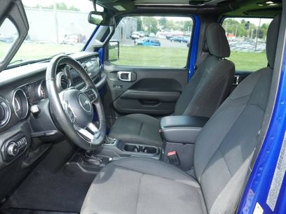 Used 2019 Jeep Wrangler Unlimited Sahara w/ Cold Weather Group