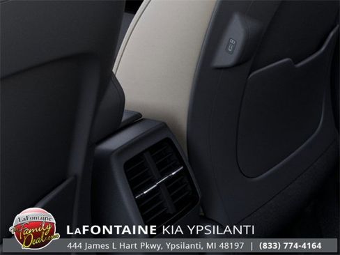 New 2025 Kia Niro EX image 26