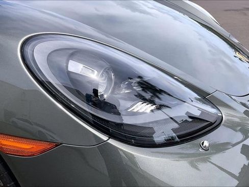 Used 2024 Porsche 718 Boxster image 26