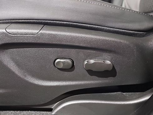 Certified 2022 Buick Encore Preferred w/ Safety Package image 34