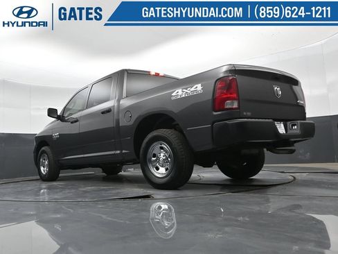 Used 2019 RAM 1500 Tradesman w/ Popular Equipment Group AWD/4WD image 40