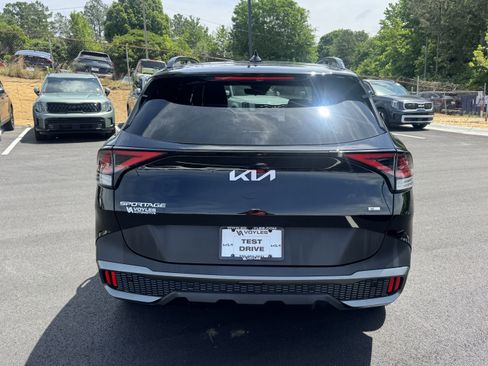 Used 2023 Kia Sportage X-Line w/ X-Line Premium Package AWD/4WD image 6