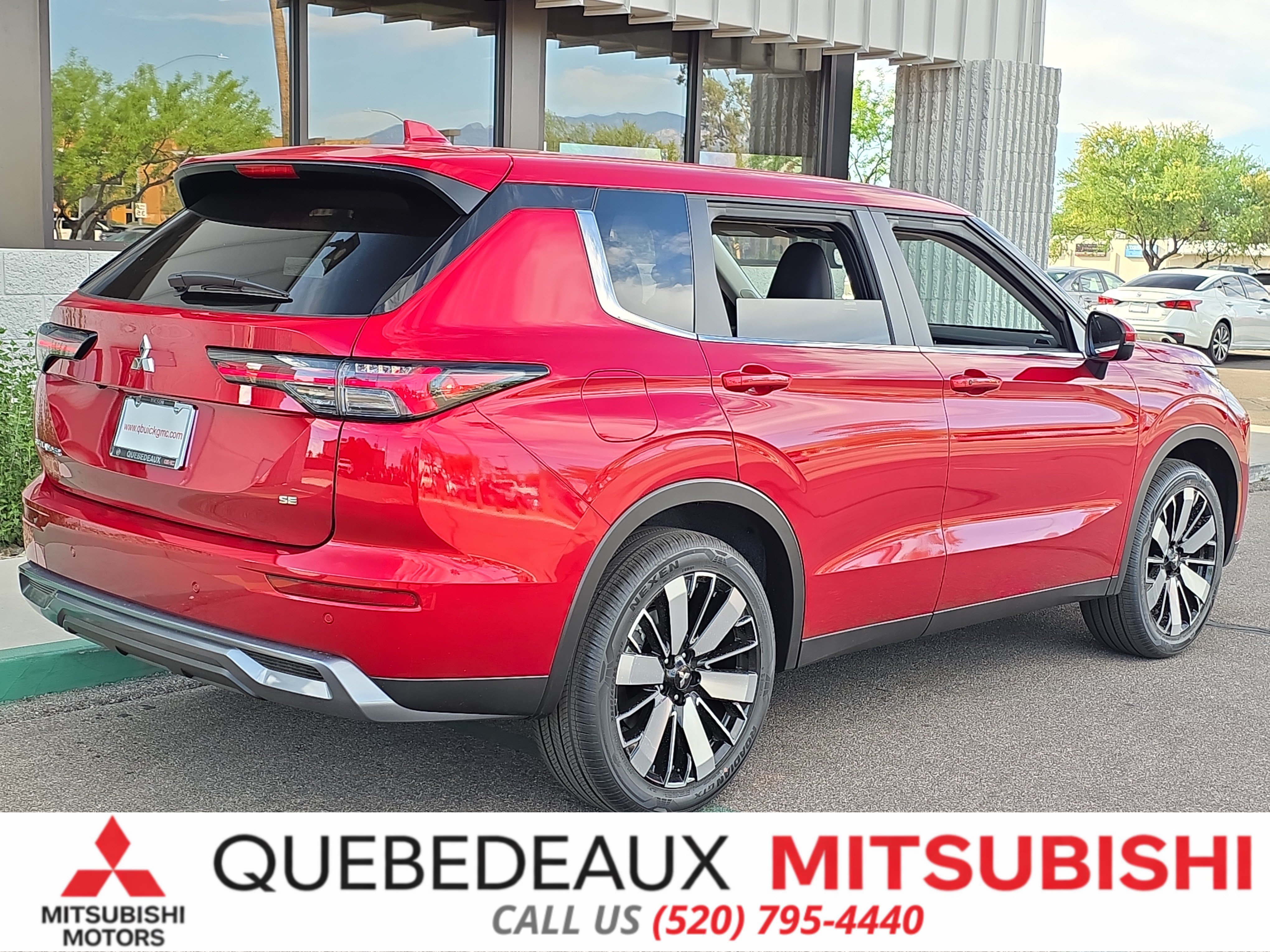 New 2026 Mitsubishi Outlander SE FWD image 7