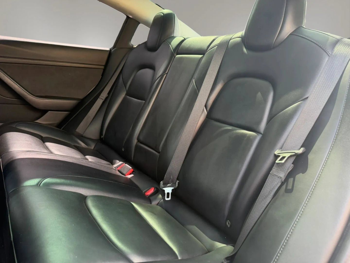 Used 2022 Tesla Model 3 RWD image 13